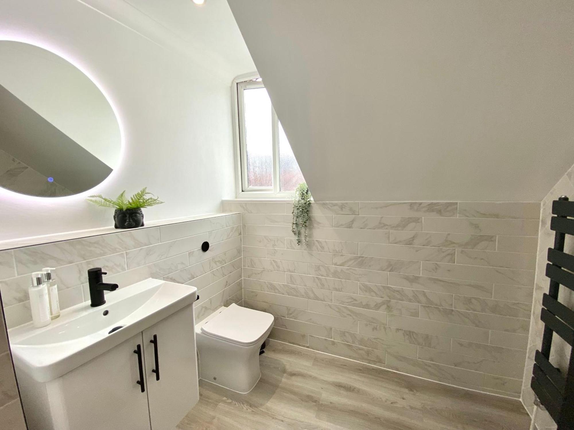 Luxury Scandi Inspired 1 Bed Town Centre Appartement *